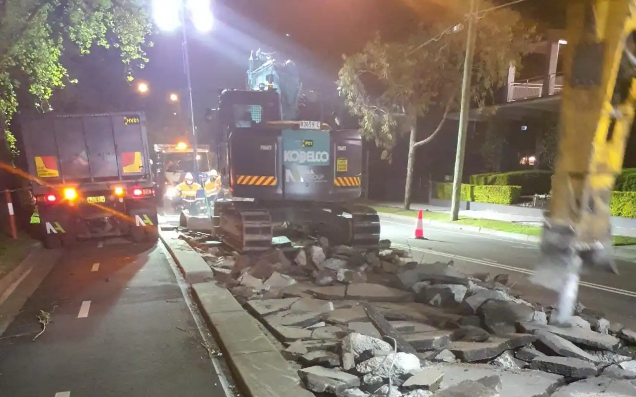 ad6809384a62cdd3f25d392a60bb2a87dbe60b15